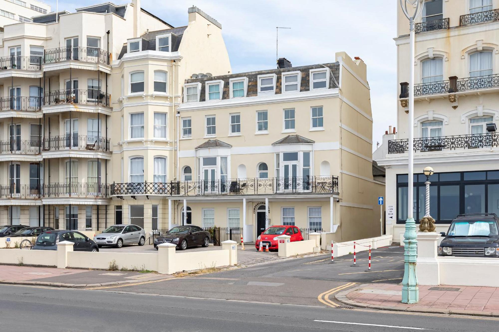 Beaches Brighton - Luxury Seafront Accommodation المظهر الخارجي الصورة